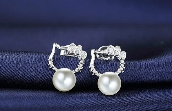 Cute Kitty Cat Stud Earrings