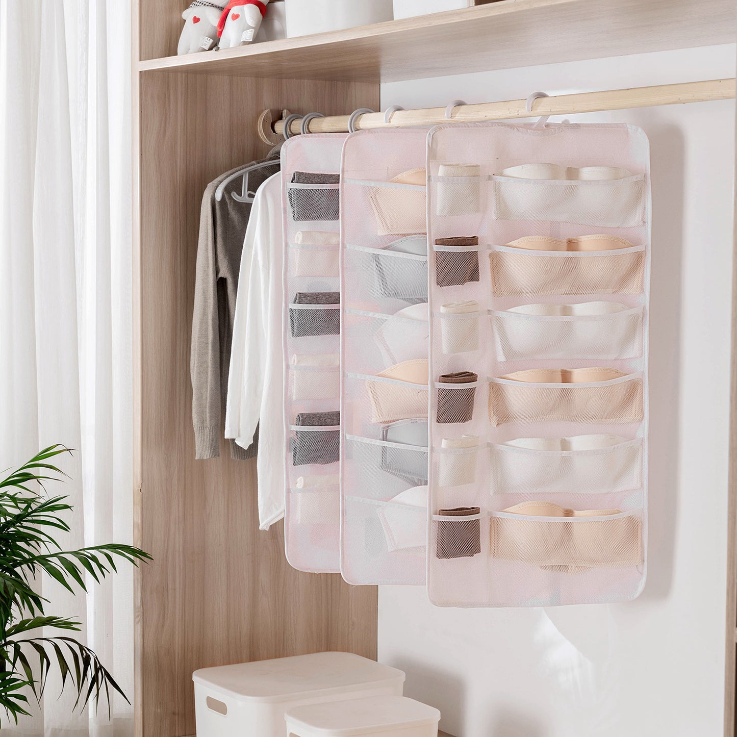 Underwear Storage Hanging Bag Wardrobe Storage Rack Bag Organizer Storage Bag Wall Mounting Underwear Bra Storage